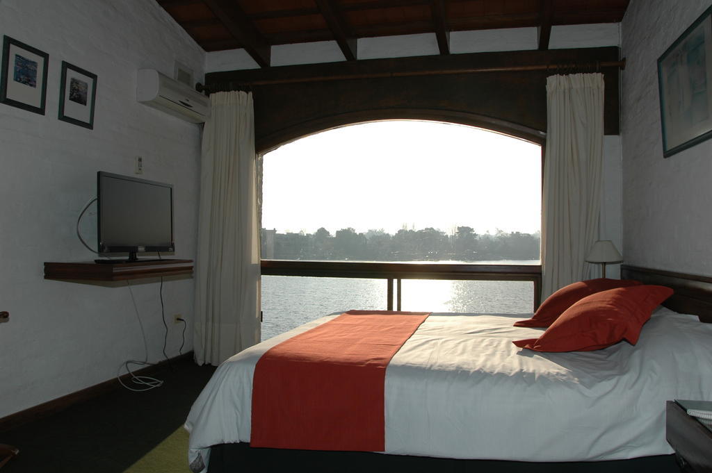 Wyndham Garden Montevideo Carrasco Hotell Ciudad de la Costa Rom bilde