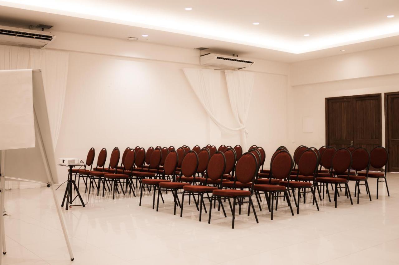 Wyndham Garden Montevideo Carrasco Hotell Ciudad de la Costa Eksteriør bilde